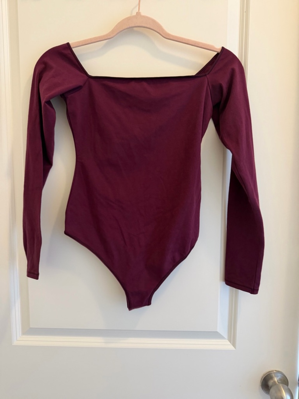SKIMS Cotton Jersey off the Shoulder Bodysuit Maroon - Picture 2 of 5